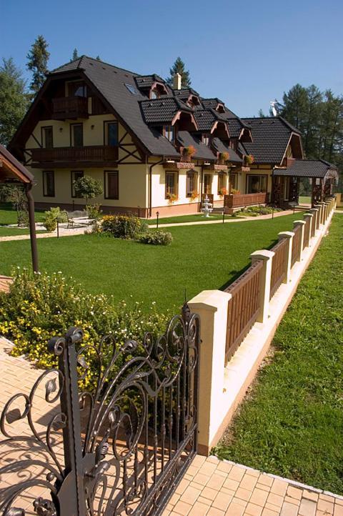 Penzion Sonja Vyšné Ružbachy Exterior foto